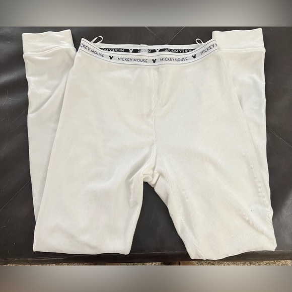 H&M Mickey Mouse Woman Set - Picture 4 of 6